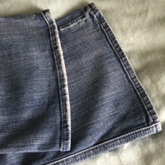 Jeans - Picture 2 of 9